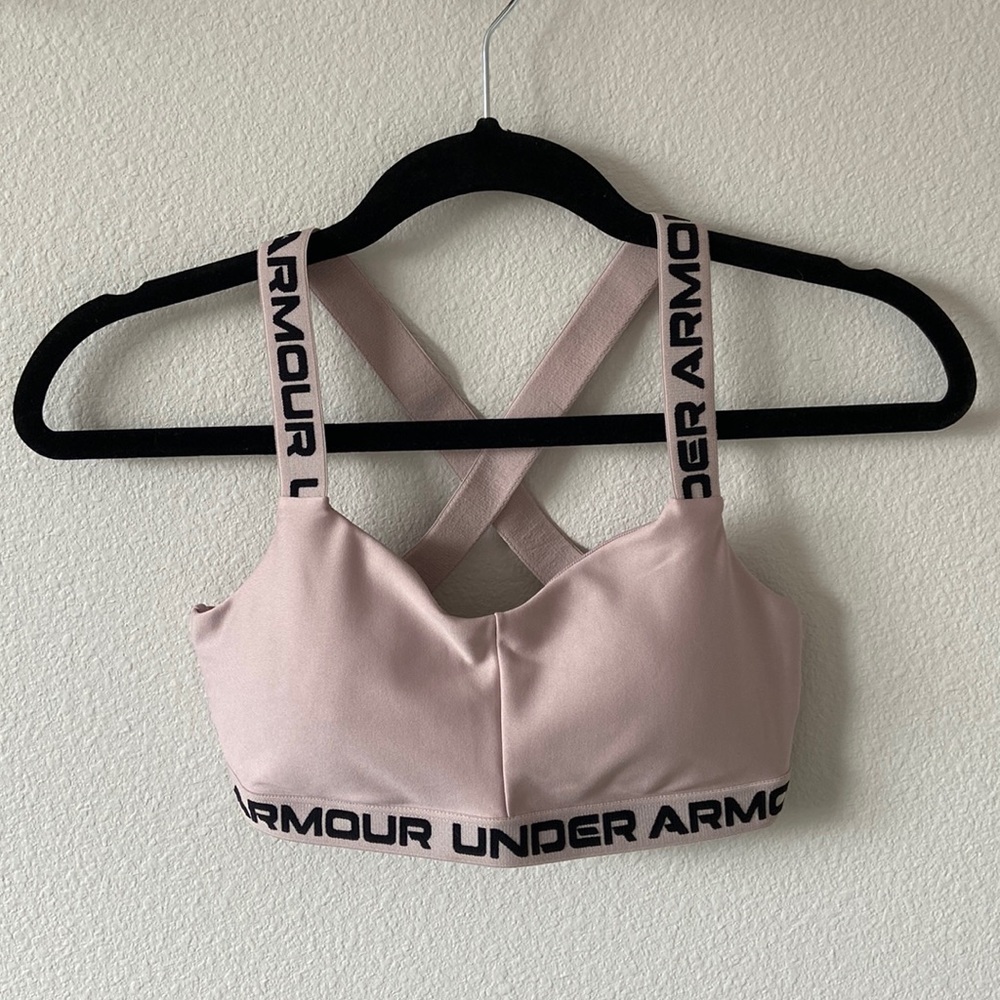SOLD Under Armour Crossback Strappy Sports Bra